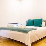 Magnificent Cais De Gaia Duplex Apartament *